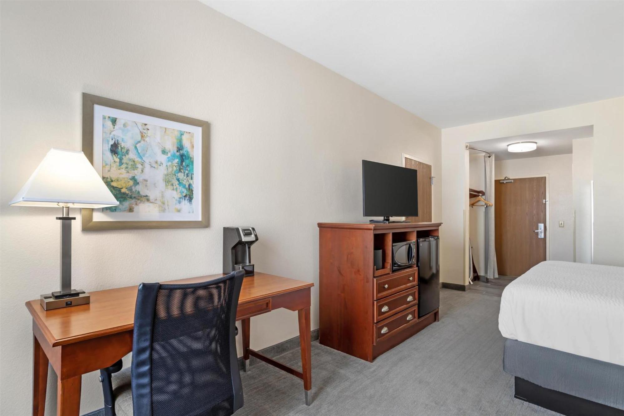 Best Western Plus Executive Hotel & Suites Sulphur Exteriér fotografie